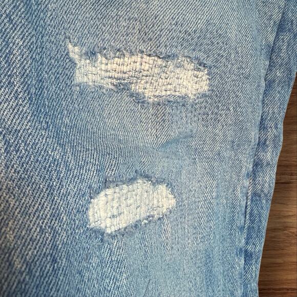 Levi's 501 93 Jeans Thrashed Repaired W32 L30 Men's Light Wash Denim Button Fly - Picture 4 of 10